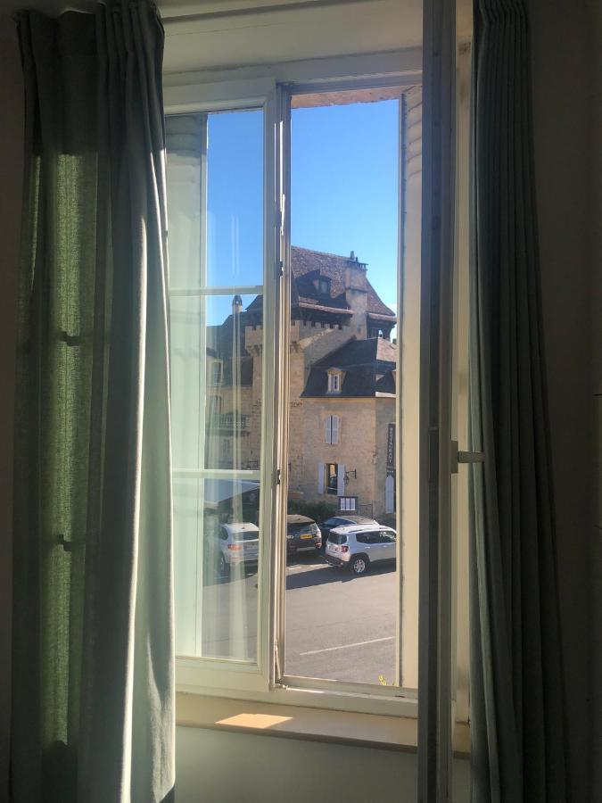 Le Grand Fusain Appartement Centre Historique Сарла-ла-Канеда Екстер'єр фото